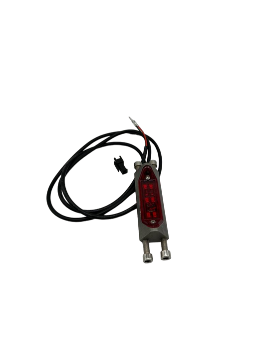 HERO X | FEU ARRRIERE - SteedyTrott.com
